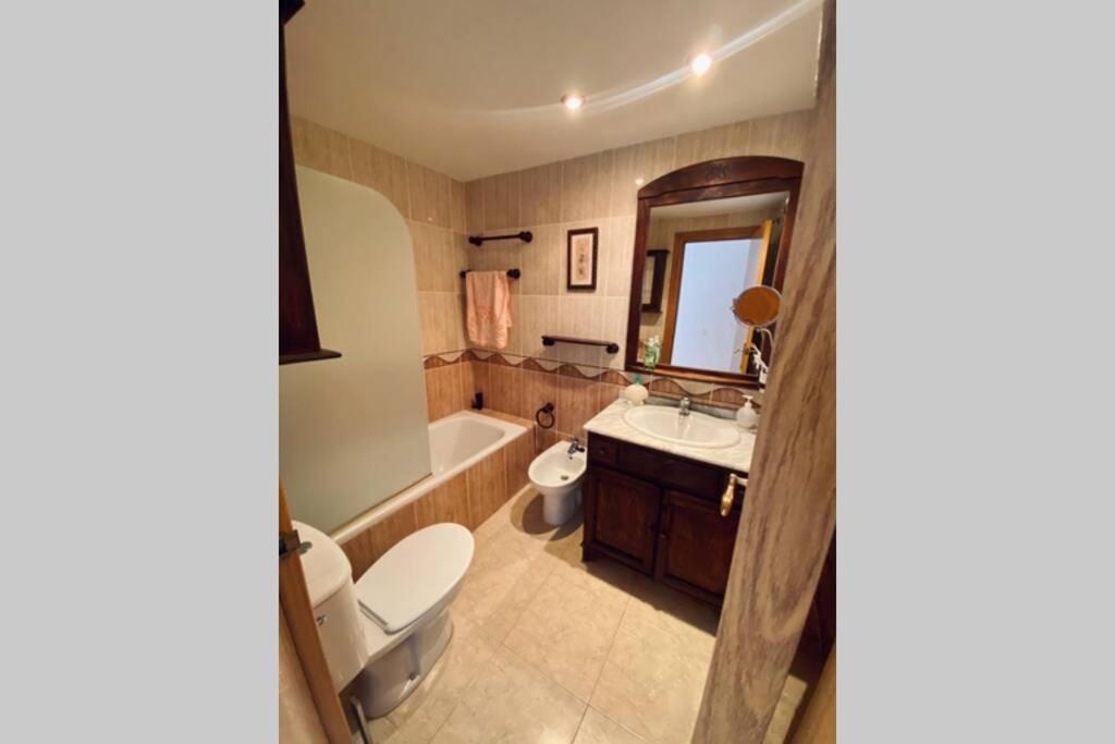 Excepcional Apartamento Frontal, 1A Linea De Playa, Marinador Apartment โอโรเปซาเดลมาร์ ภายนอก รูปภาพ